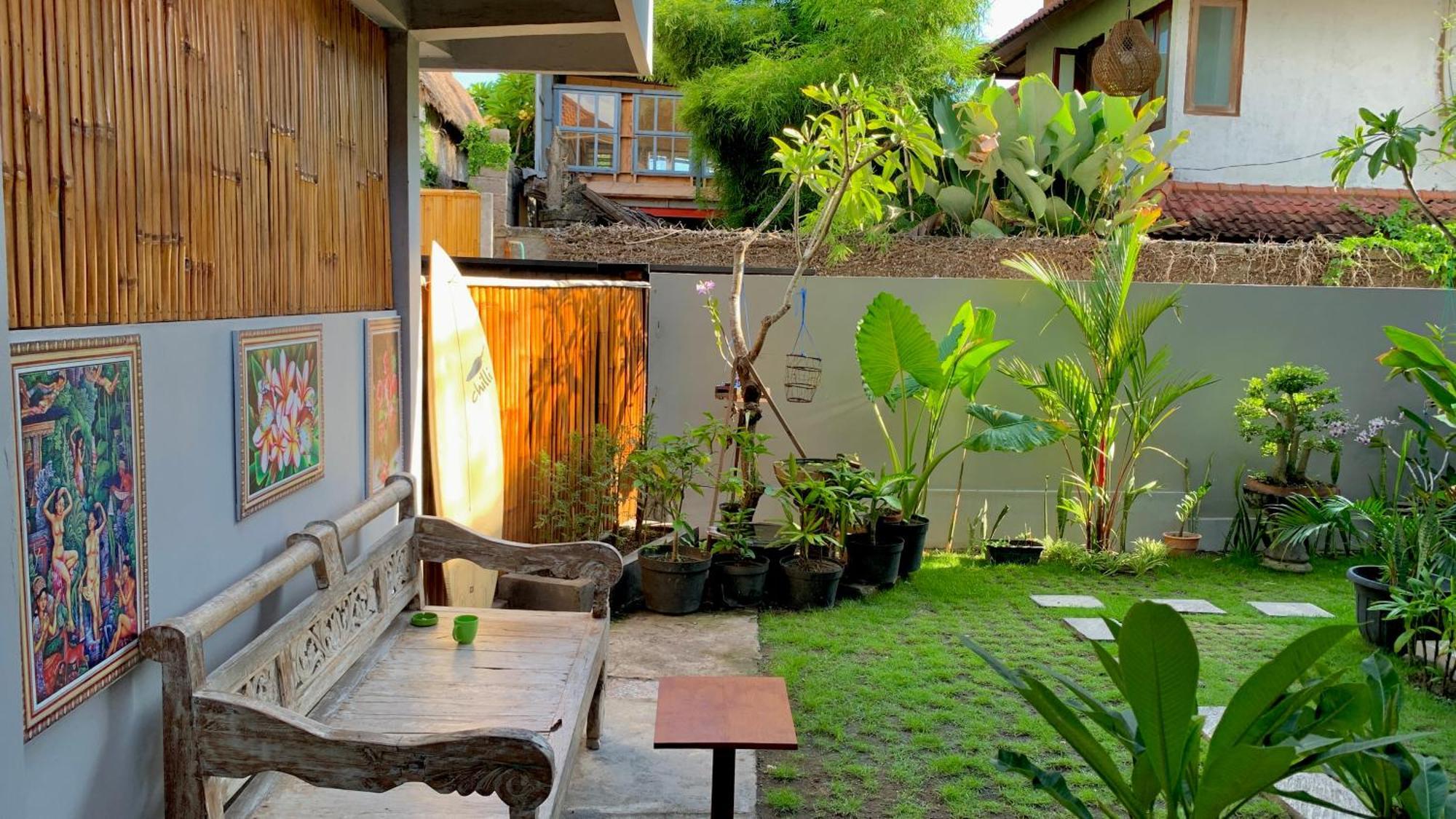The Lima Home Stay In Canggu Экстерьер фото