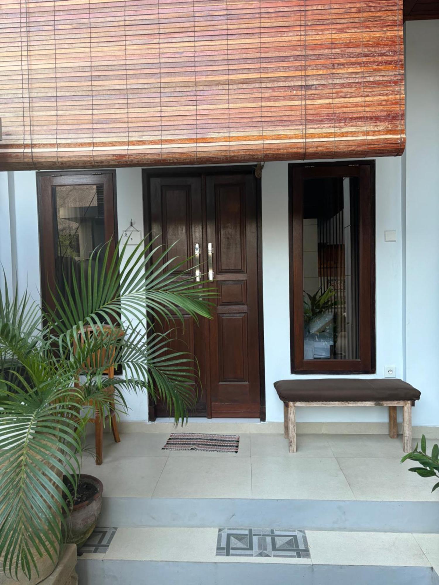 The Lima Home Stay In Canggu Экстерьер фото
