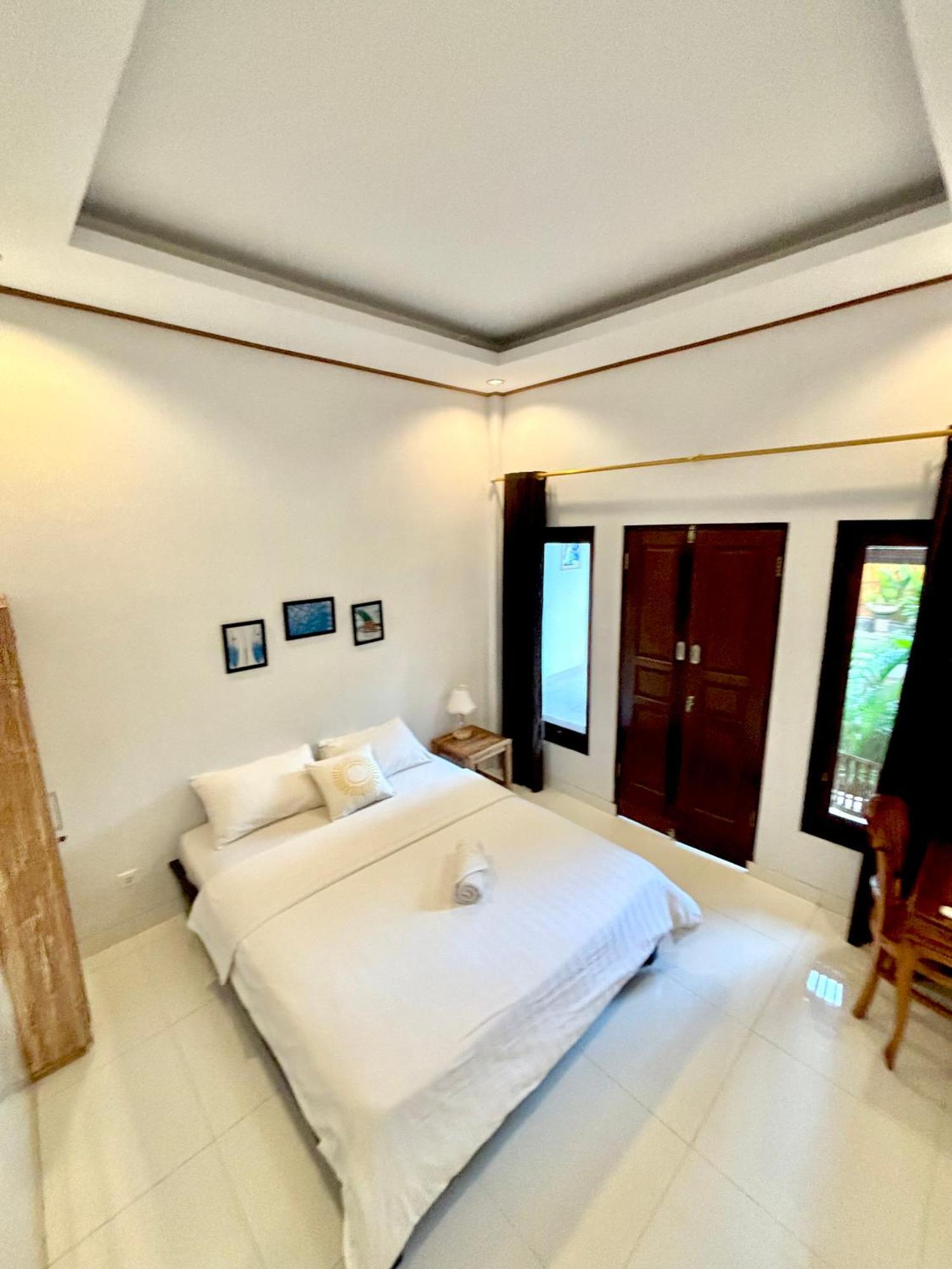 The Lima Home Stay In Canggu Экстерьер фото