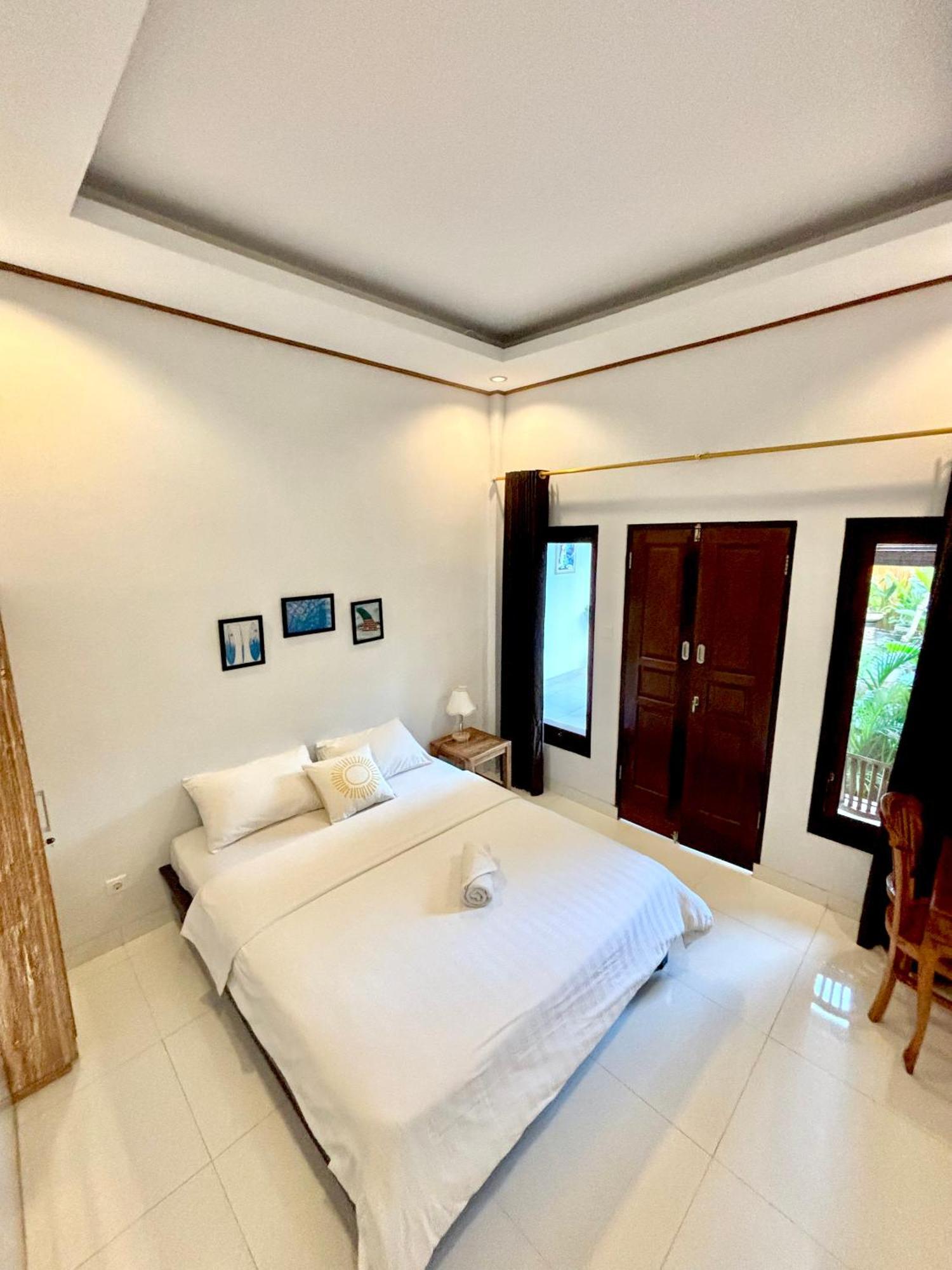 The Lima Home Stay In Canggu Экстерьер фото